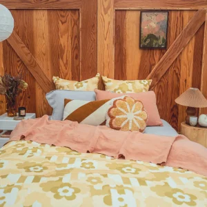 Banabae Petal Puff Flax Linen Quilt Cover- Adults Bedding