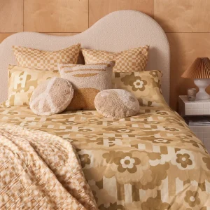 Banabae Petal Puff Standard Pillowcase-Kids Adults Bedding | Kid's Bedding